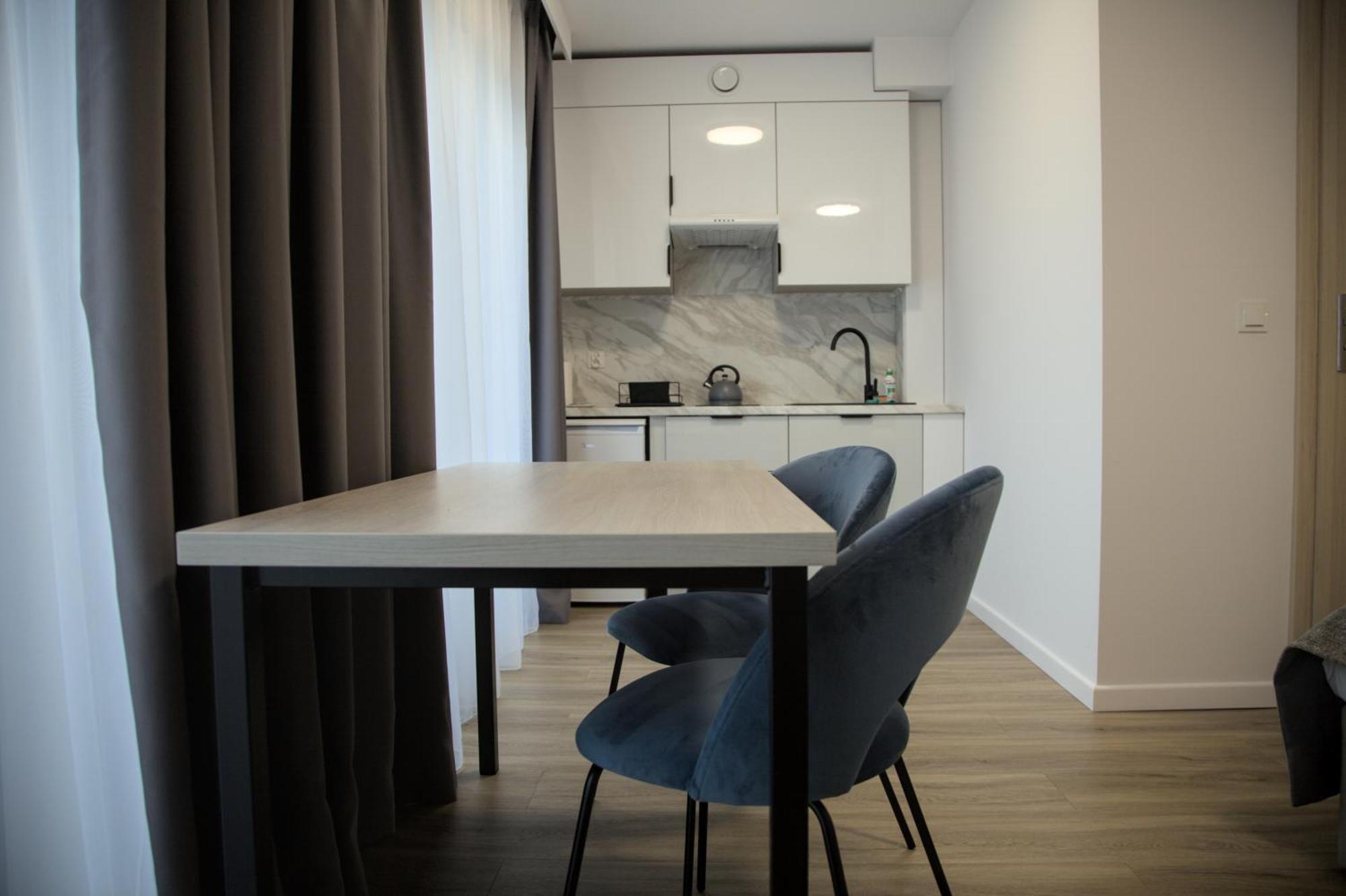 Hotel I Apartamenty Gorzelanny 드지비르지노 외부 사진