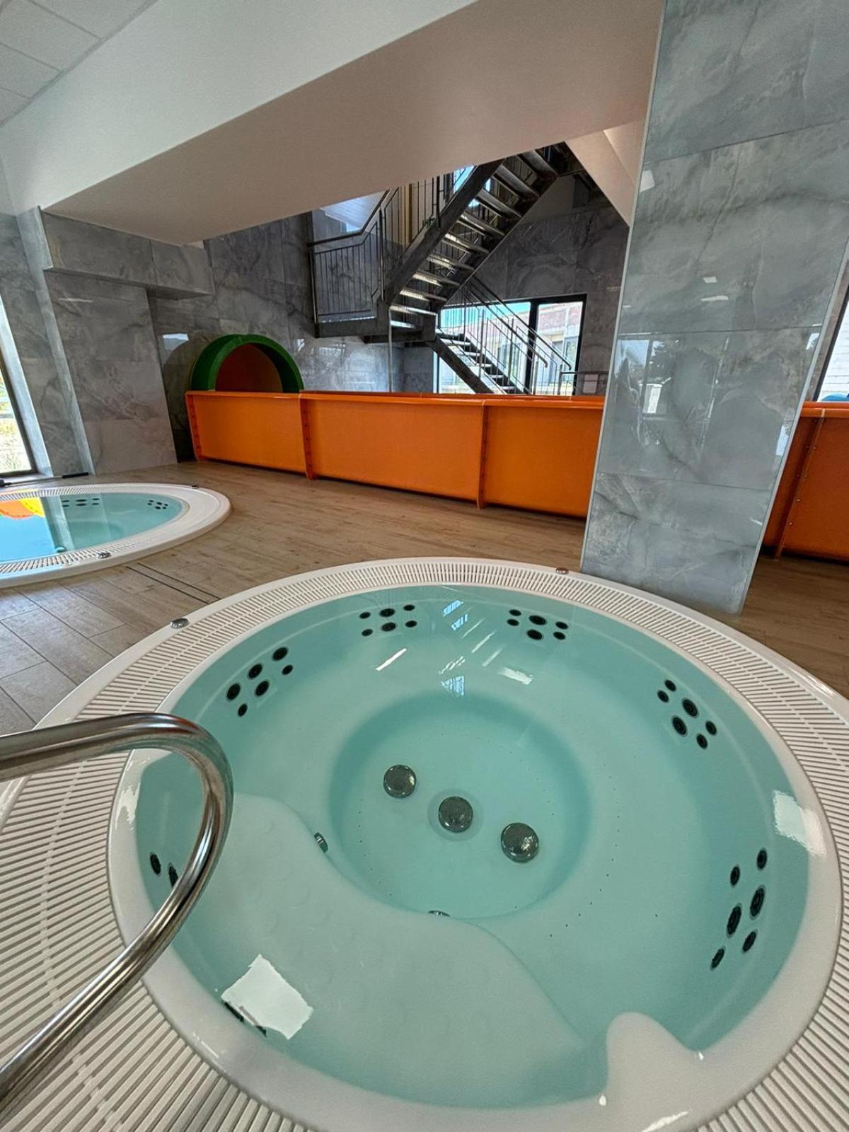 Hotel I Apartamenty Gorzelanny 드지비르지노 외부 사진