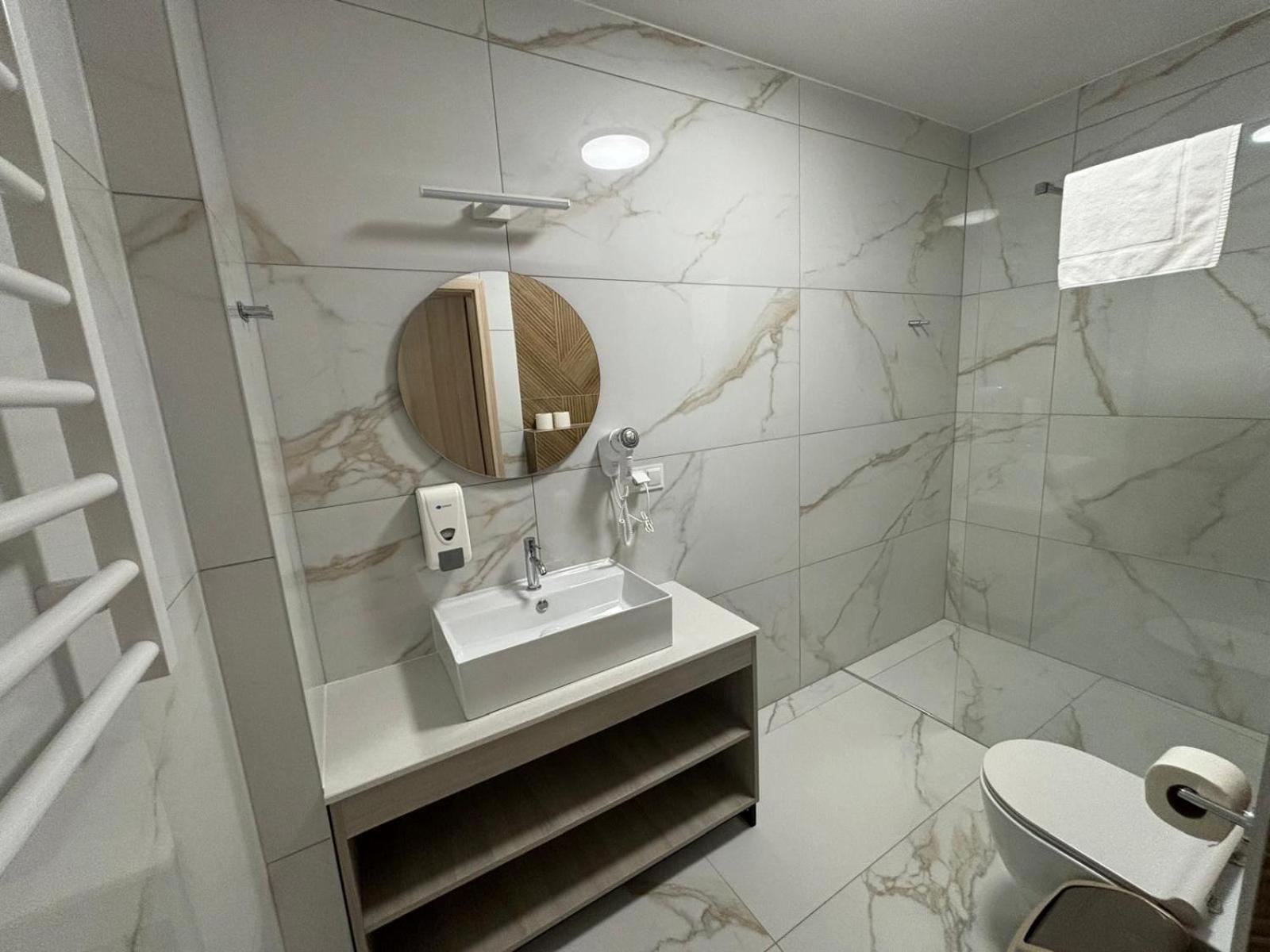 Hotel I Apartamenty Gorzelanny 드지비르지노 외부 사진
