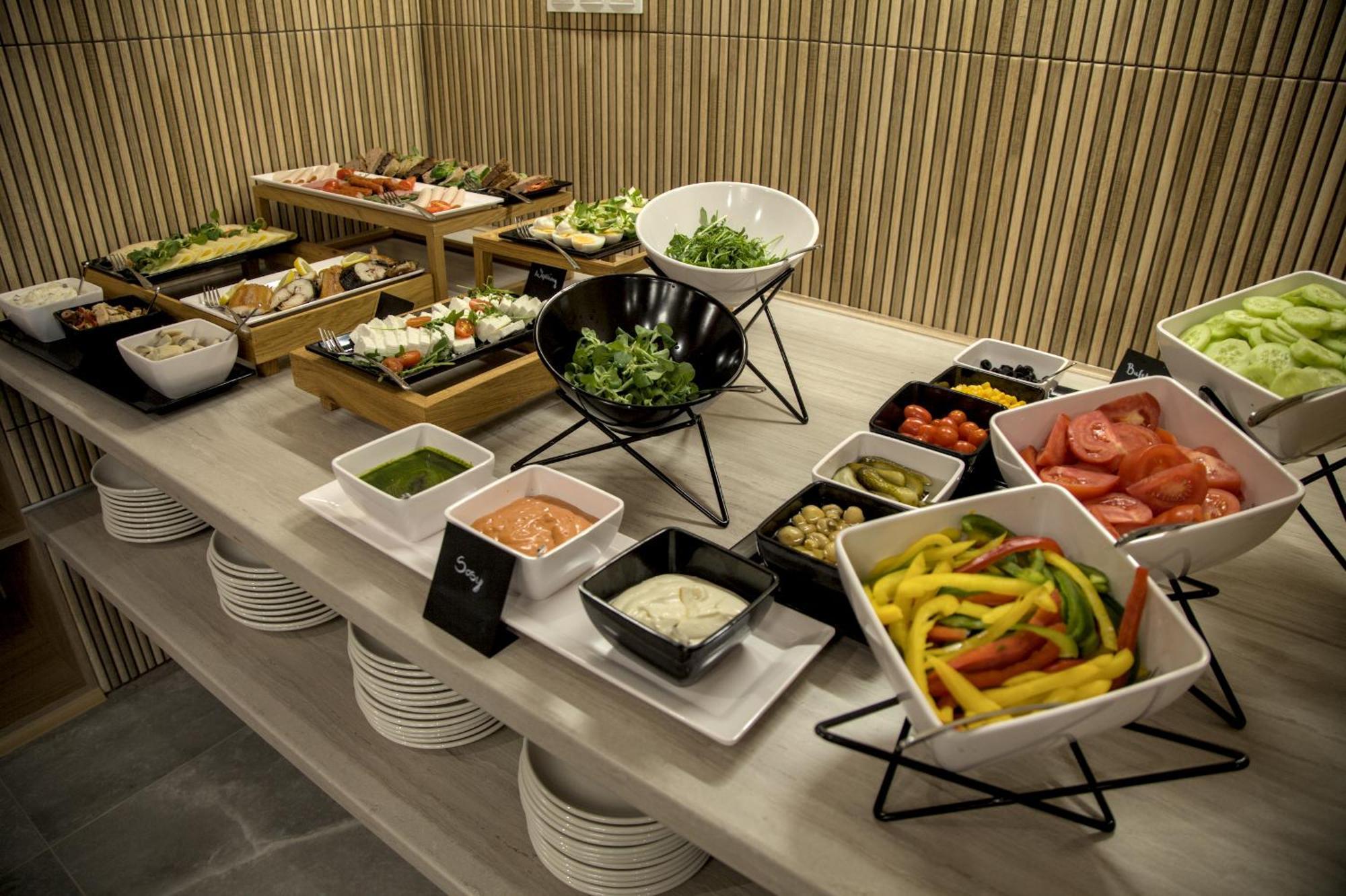Hotel I Apartamenty Gorzelanny 드지비르지노 외부 사진
